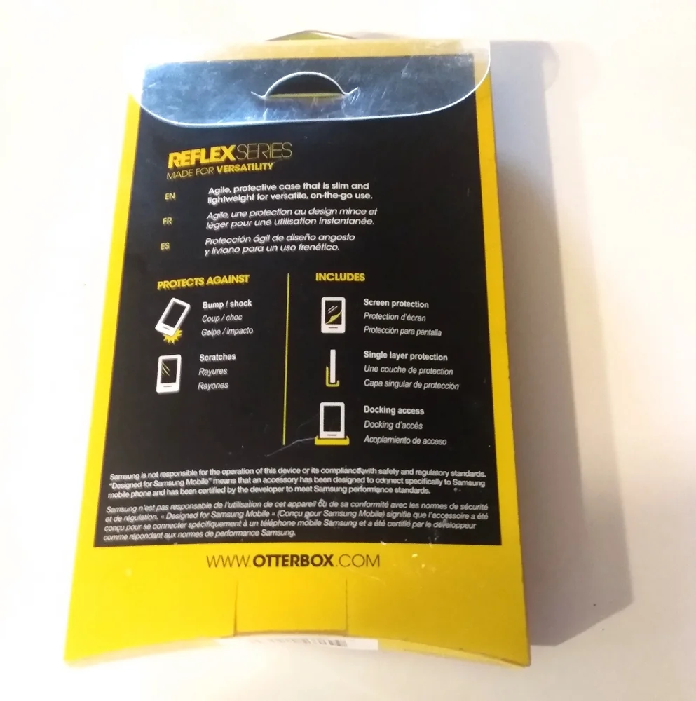 New in package.  Otter Box for Samsung Galaxy S4. Bundle For Discount.